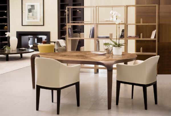 Tavolo modello Giorgetti Erasmo - immagine 3