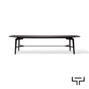 Tavolo Giorgetti modello Blade