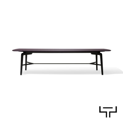 Tavolo Giorgetti modello Blade